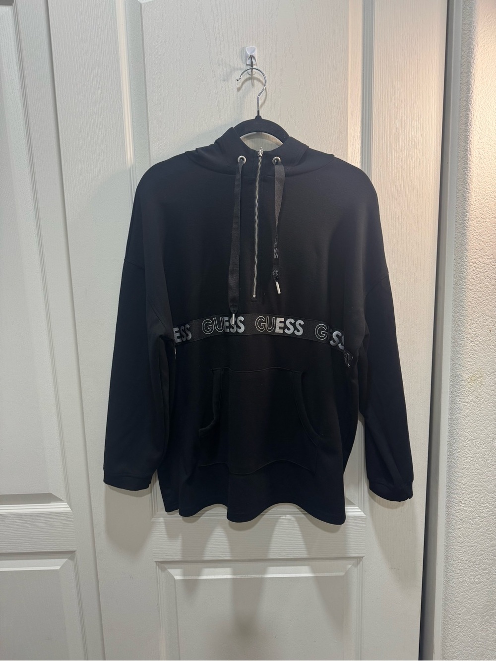 GUESS Women’s Black Oversized Logo Half Zip Hoodie Pullover L XL